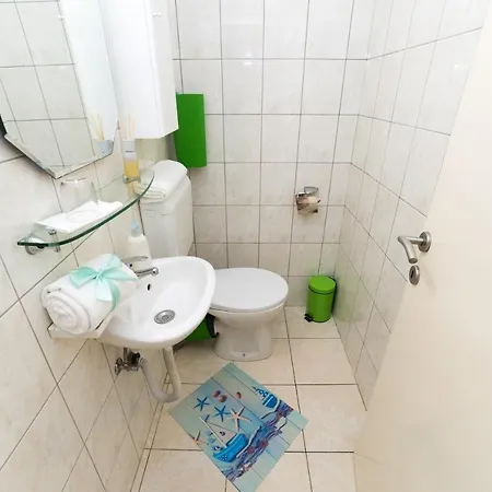 Apartment Mihaela *
